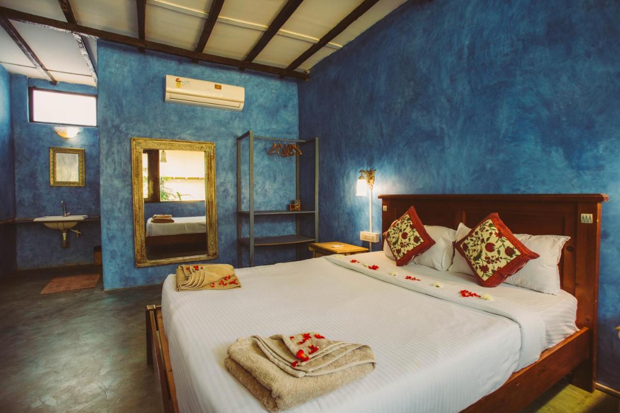 Devarya Wellness Beach Resort Morjim Esterno foto