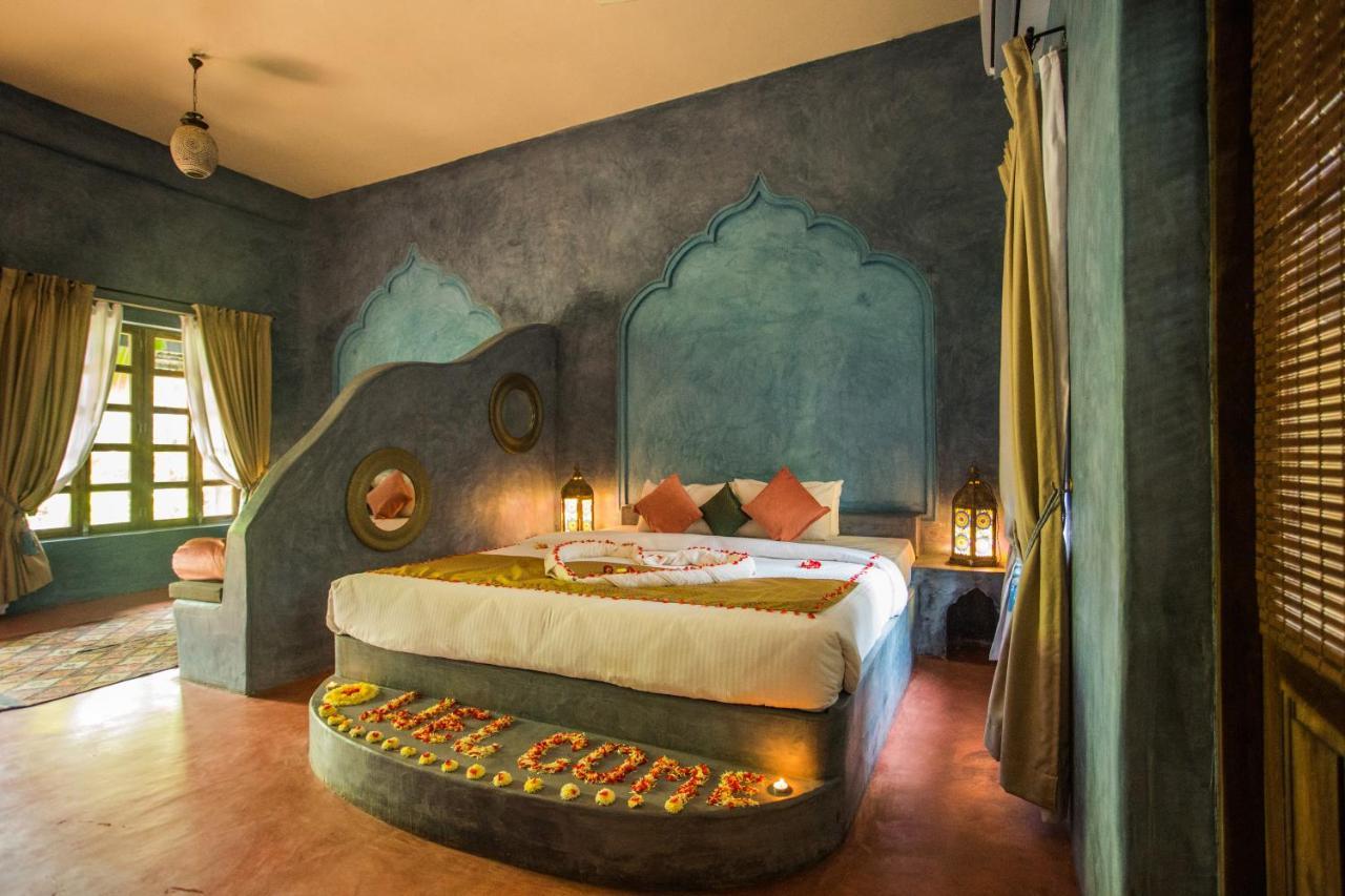 Devarya Wellness Beach Resort Morjim Esterno foto