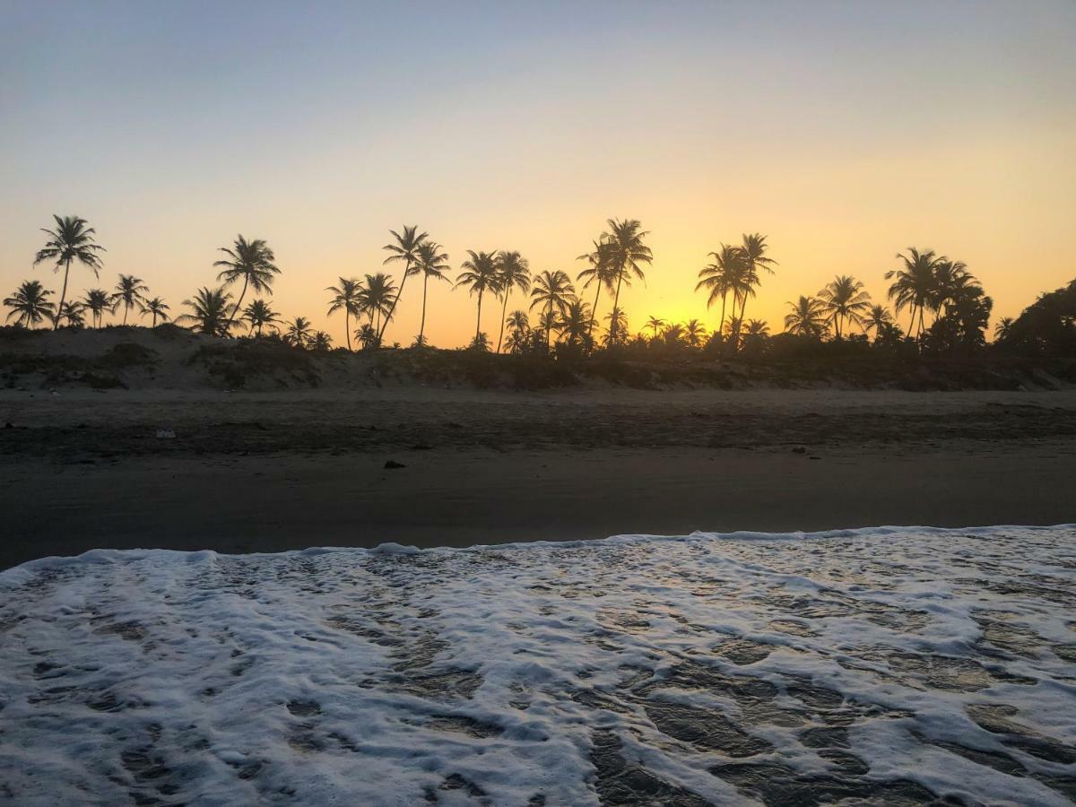 Devarya Wellness Beach Resort Morjim Esterno foto
